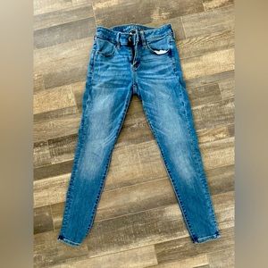 American Eagle jeans size 2